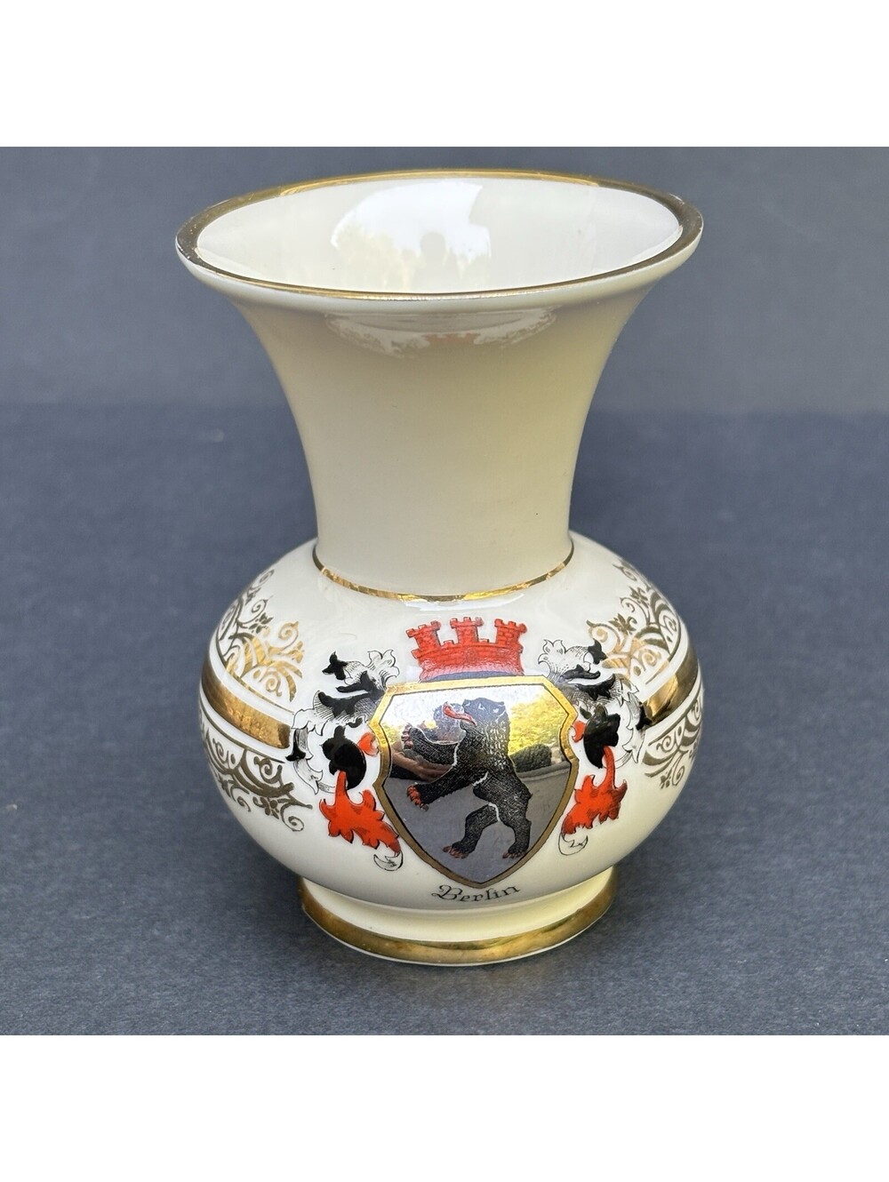 Kronach OCA Bavaria Porcelain Vase Berlin Germany Lion Coat of Arms Small 3 1/2"